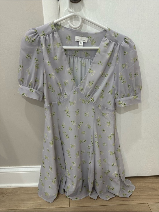 Topshop Dresses & Skirts - Topshop Lavender Mini Dress with Green Floral Print